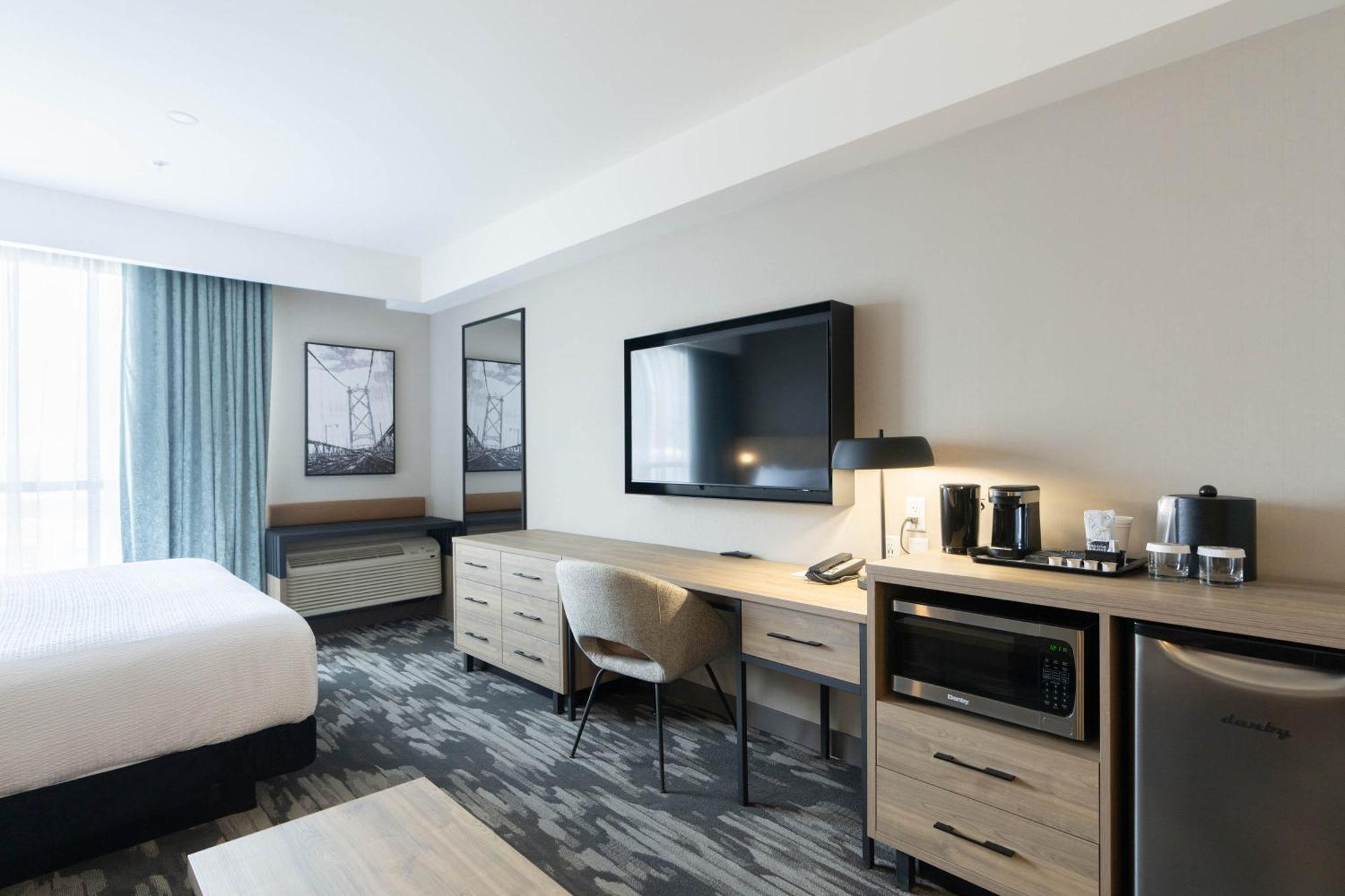Sandman Signature Dartmouth Hotel & Suites Exteriér fotografie